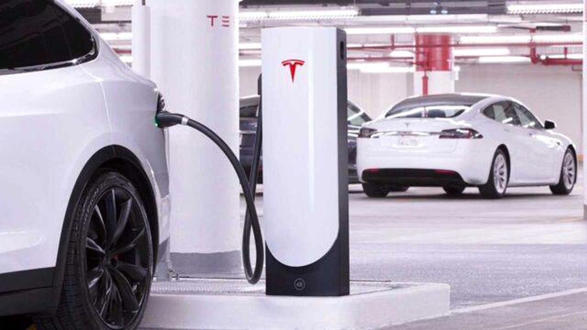 Avrupa Birliği, Tesla\'ya 352 Milyon Euro Fon Sağlayacak