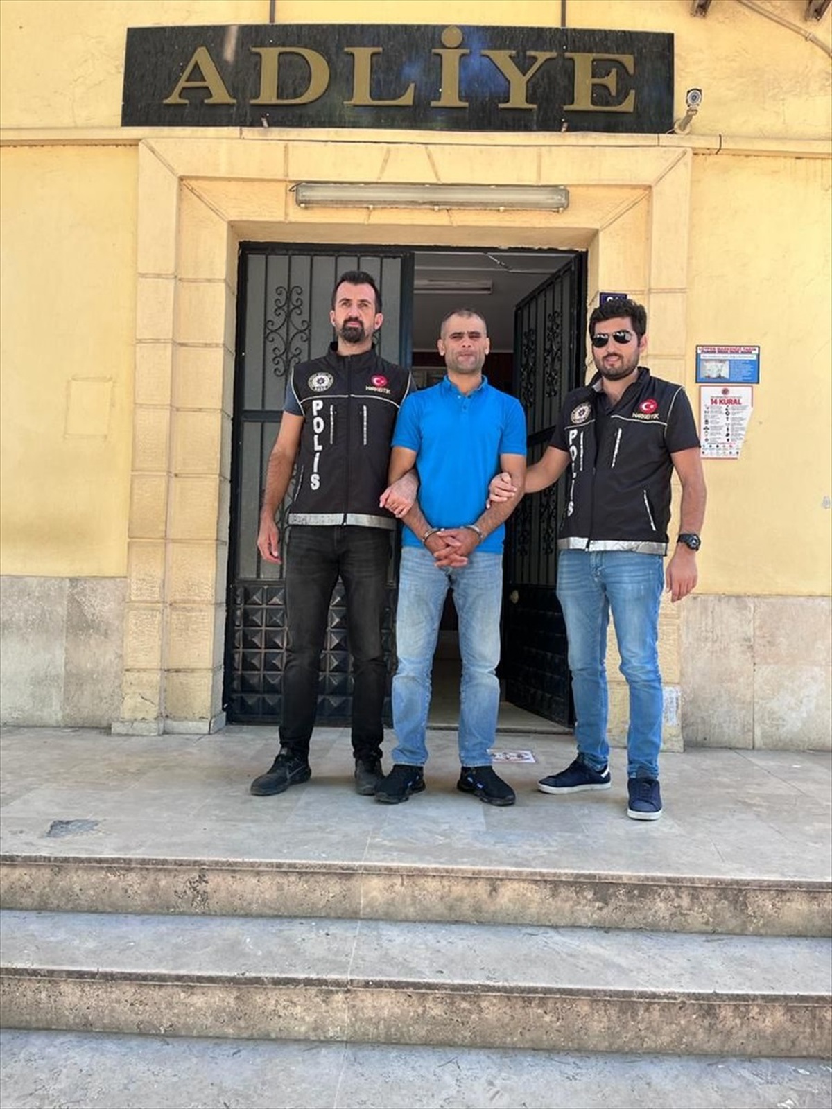 Aydın\'da Sentetik Uyuşturucu Bulunan Motosiklet Sürücüsü Tutuklandı