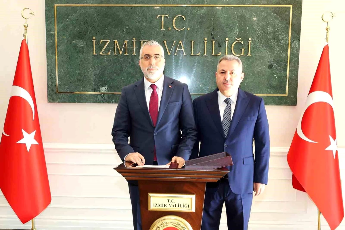 Çalışma ve Sosyal Güvenlik Bakanı İzmir Valisi\'ni ziyaret etti