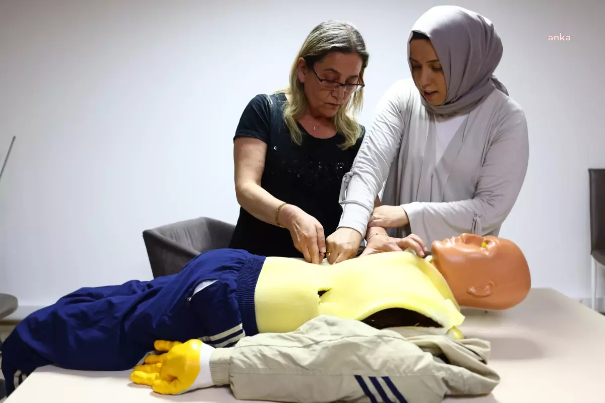 Çankaya Belediyesi\'nden İlk Yardım Eğitimi