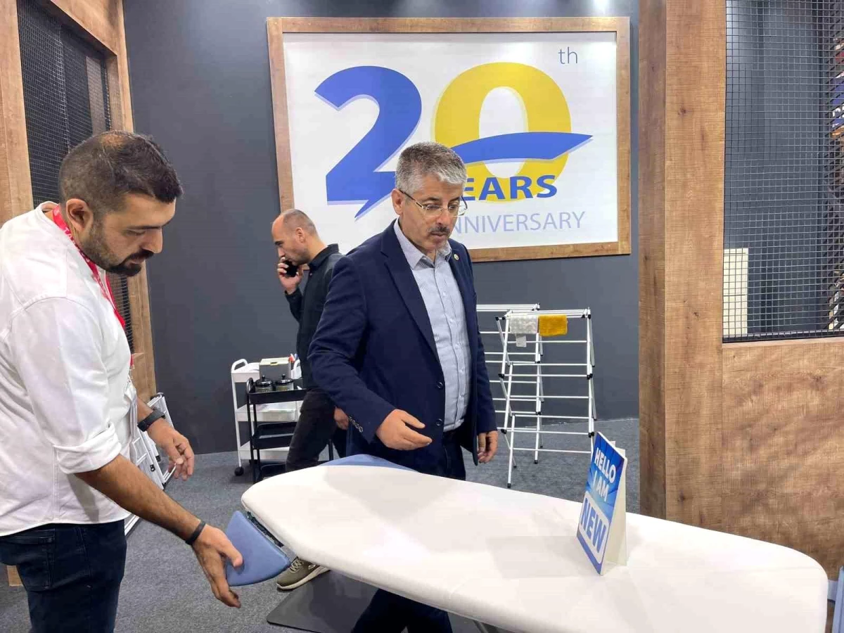 AK Parti Milletvekili Şaban Çopuroğlu, Kayserili firmalara destek vermek için İstanbul\'daki sektörel fuarları ziyaret etti