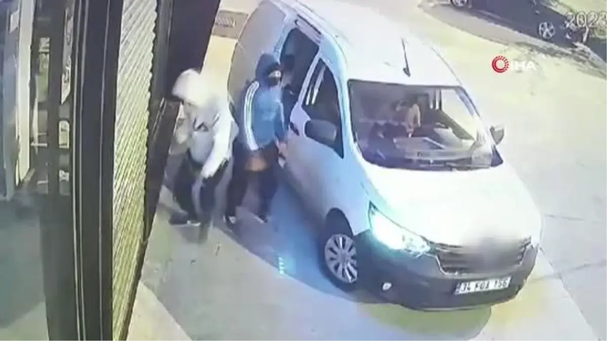 İstanbul\'da Su Arıtma Cihazı ve Elektronik Eşya Çalan Şüpheliler Yakalandı