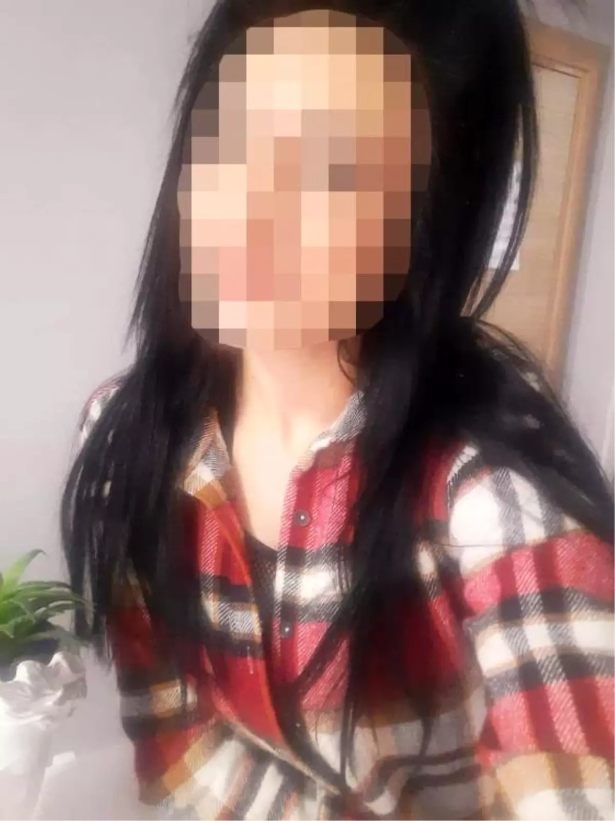 Eskişehir\'de Eski Sevgiliye Bıçaklı Saldırı: 14 Yıldan 25 Yıla Kadar Hapis Cezası İsteniyor