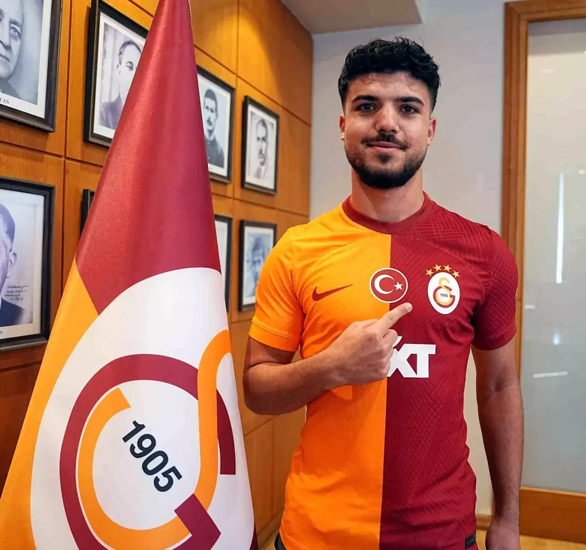 Galatasaray, Bayern Münih\'ten Eyüp Aydın\'ı transfer etti