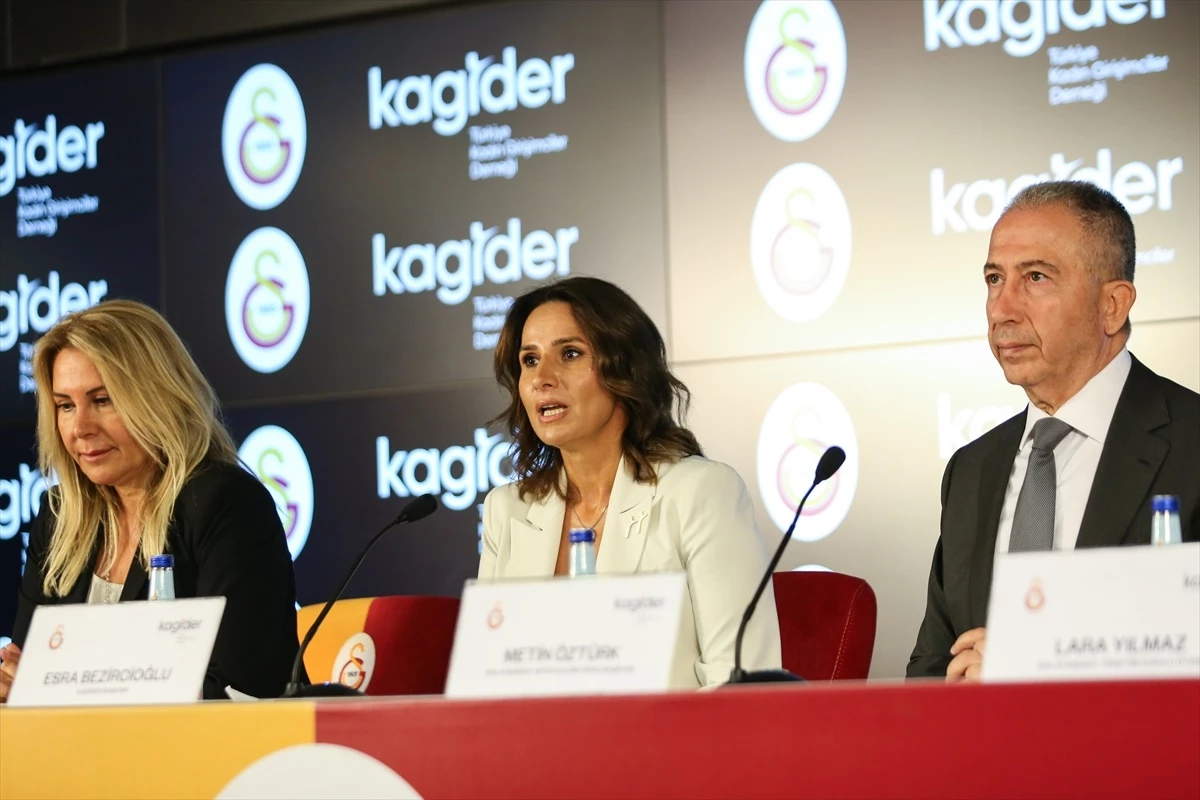 Galatasaray Kulübü\'ne Fırsat Eşitliği Modeli Sertifikası Verildi
