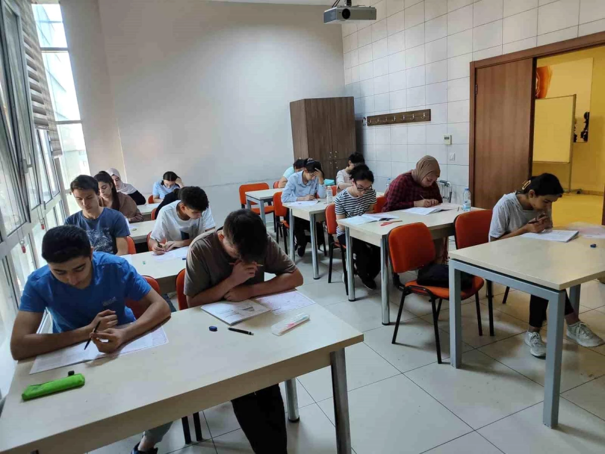 Darıca Belediyesi Üniversite Sınavı Hazırlık Kurslarına Başladı