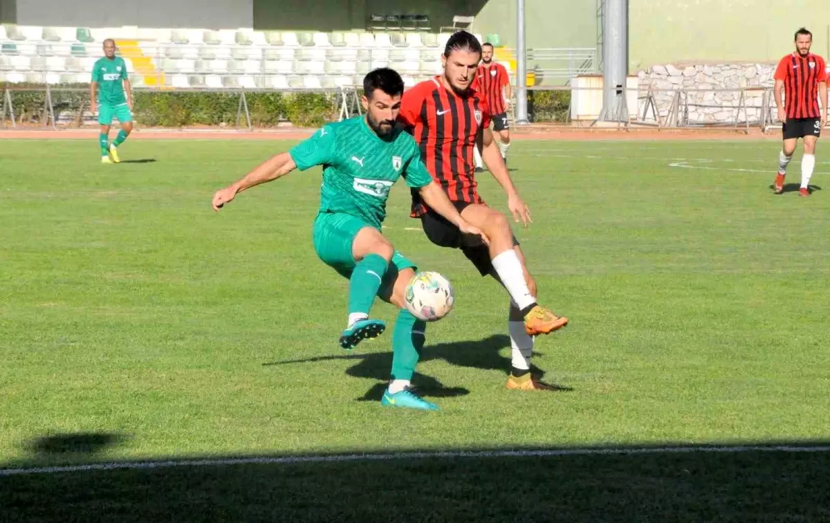 Muğlaspor, Sarayköyspor\'u 4-0 mağlup etti