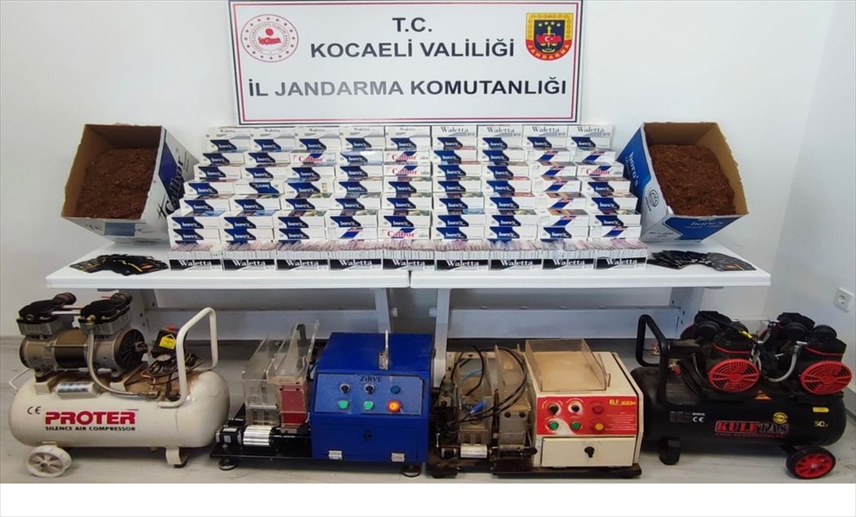 İzmit\'te 53 Bin 380 Filtreli Sigara Kağıdı Ele Geçirildi