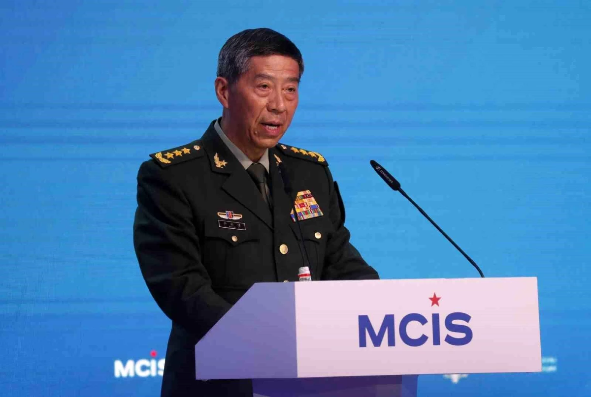 Çin Savunma Bakanı Li Shangfu Gözaltında Tutuluyor İddiası