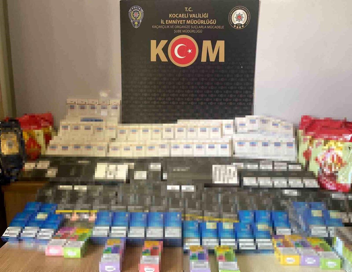 İzmit\'te yapılan operasyonda 340 bin dal makaron ele geçirildi