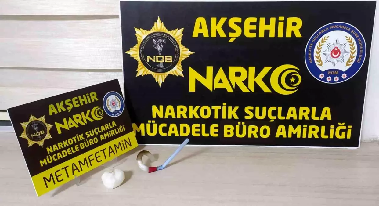 Akşehir\'de Uyuşturucu Operasyonu: 2 Gözaltı