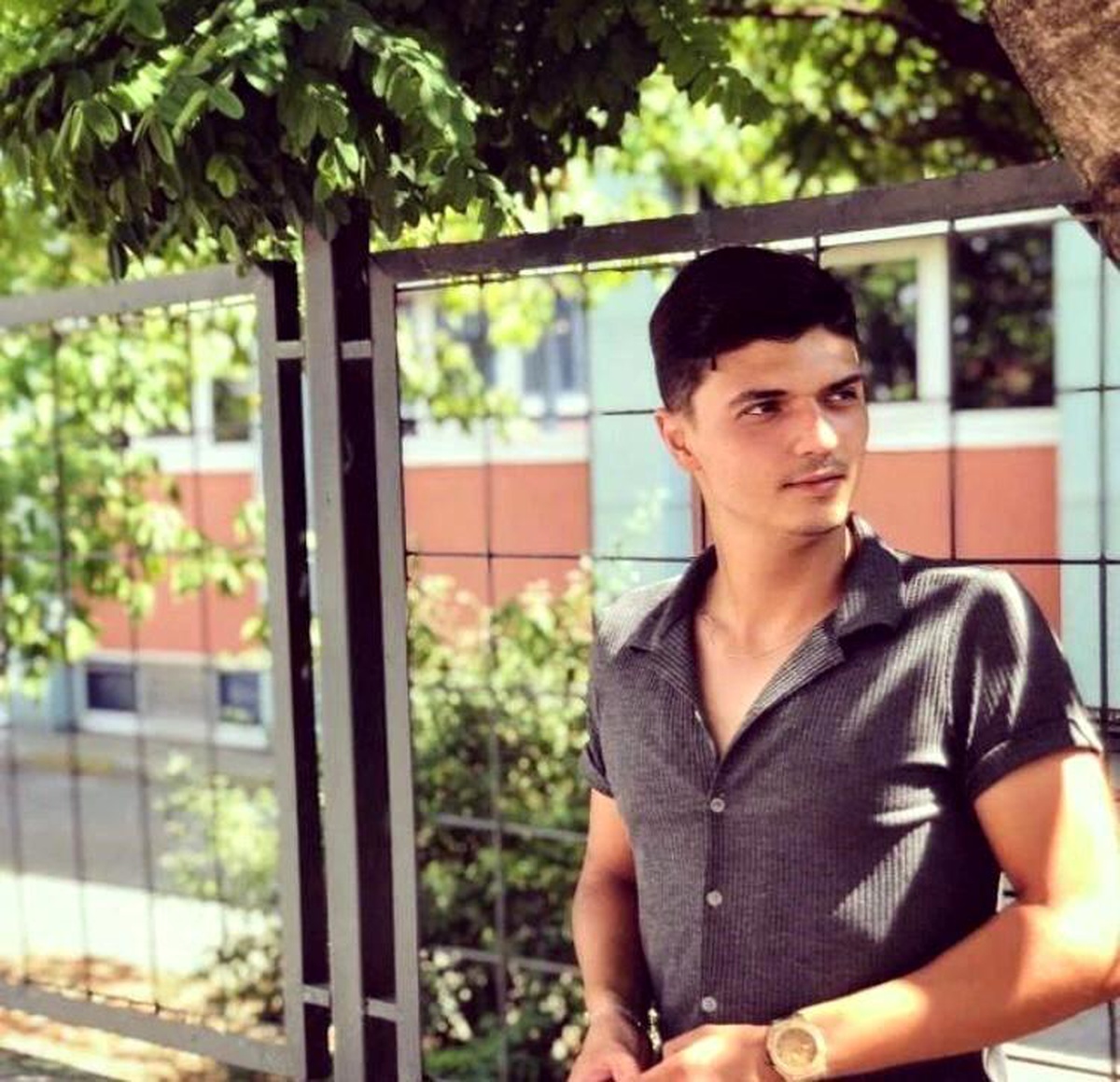 Kocaeli\'de motosiklet kazasında ağır yaralanan genç hayatını kaybetti