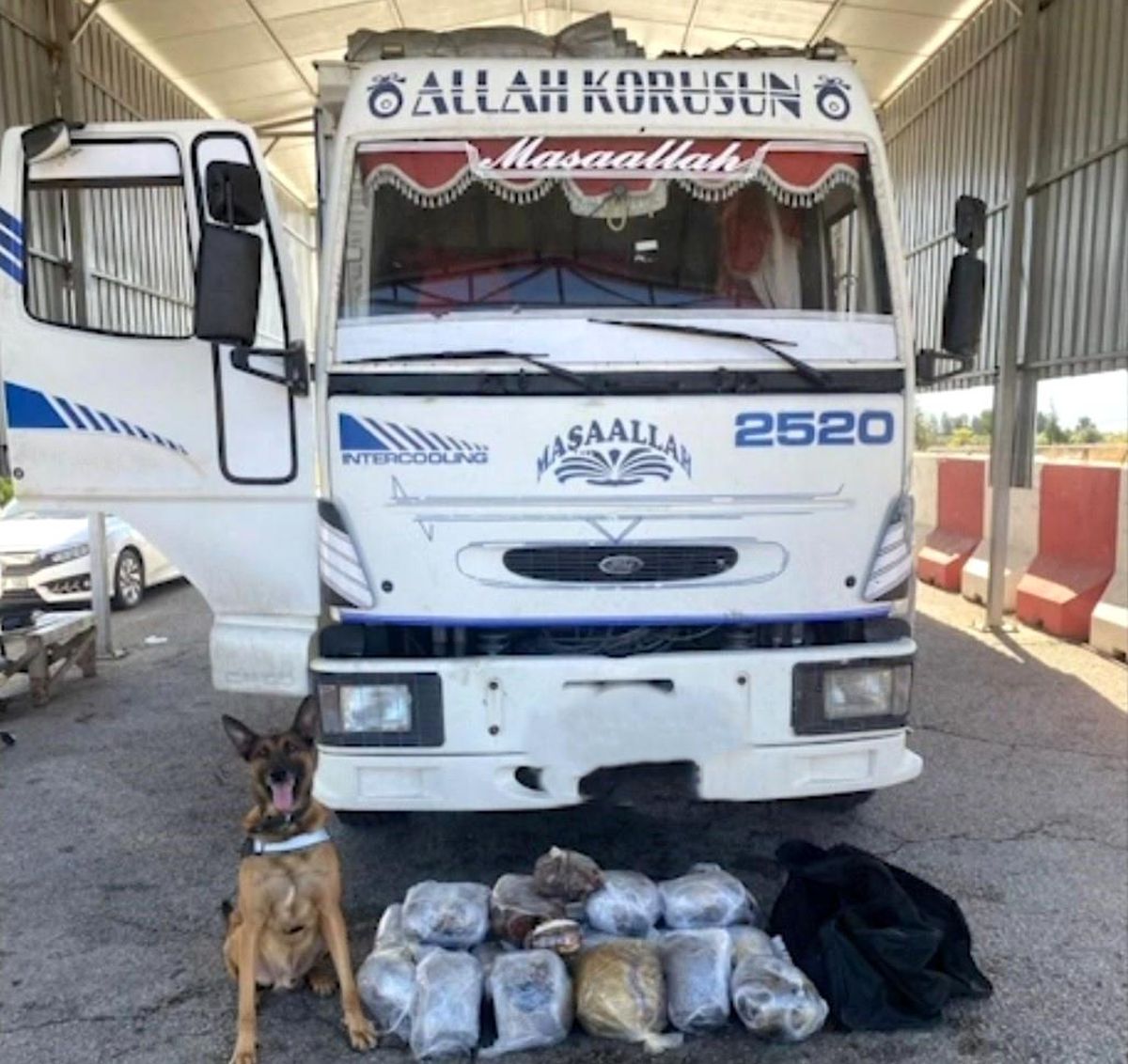 Osmaniye\'de Tırda Büyük Uyuşturucu Operasyonu