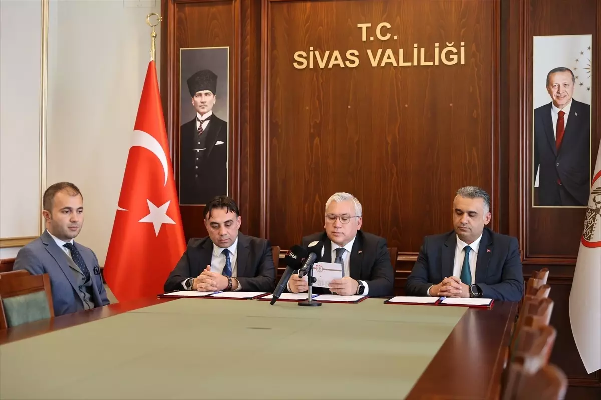 Sivas\'ta Özel Gereksinimli Bireylere Atlı Terapi İçin Protokol İmzalandı