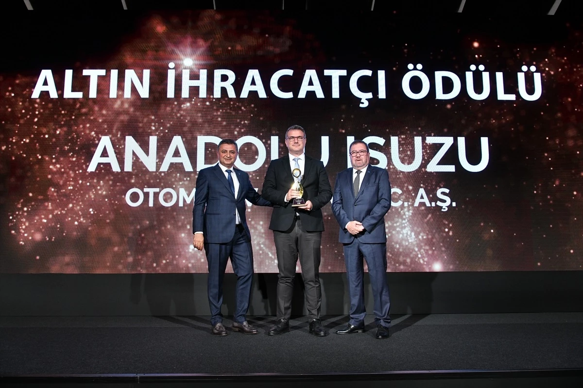 Anadolu Isuzu, 2022\'de İhracat Başarı Ödülü\'ne layık görüldü