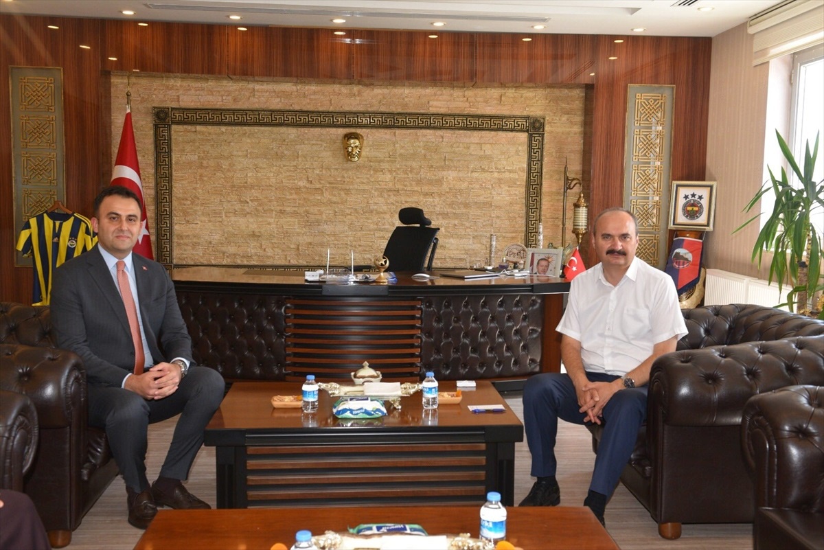 Batman Valisi Ekrem Canalp Hasankeyf Kaymakamı Mehmet Ali İmrak\'ı ziyaret etti