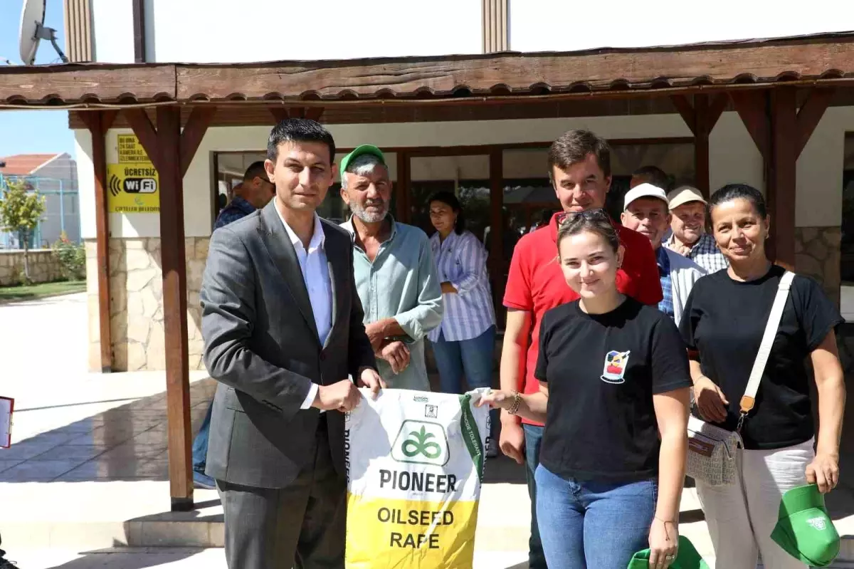 Sivrihisar, Günyüzü ve Çifteler İlçelerini Kanola Çiçekleriyle Sarıya Boyuyoruz