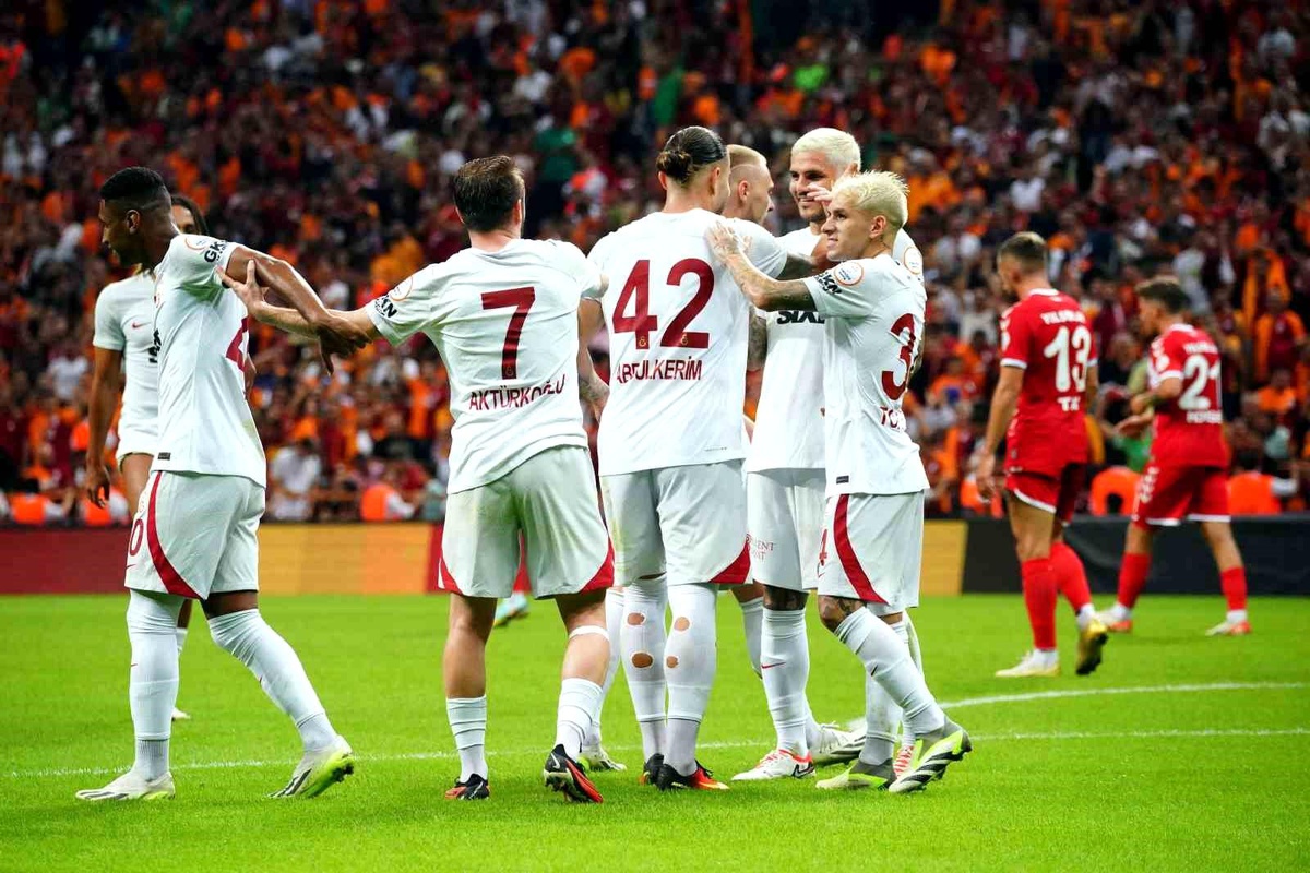 Galatasaray, evindeki yenilmezlik serisini Samsunspor galibiyetiyle sürdürdü