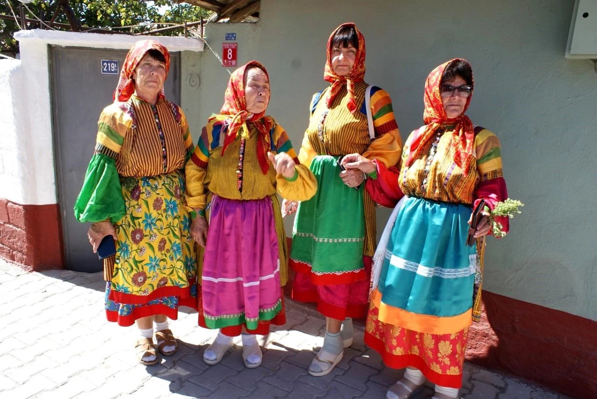 Manyas\'tan Göç Eden Kazak Kardeşler Doğdukları Toprakları Ziyaret Etti