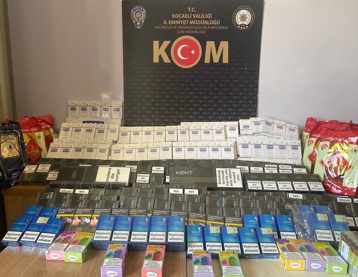 İzmit\'te yapılan operasyonda 340 bin makaron ele geçirildi