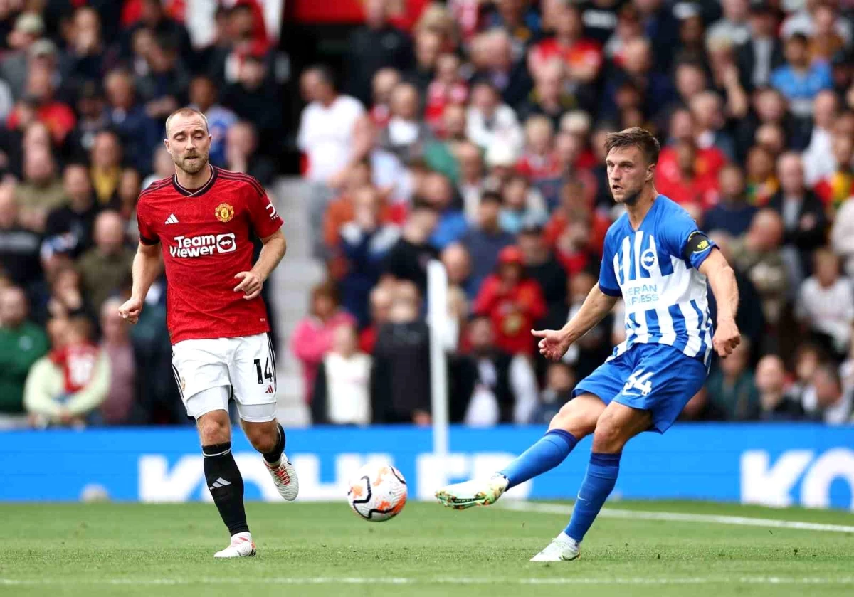 Manchester United, evinde Brighton\'a mağlup oldu