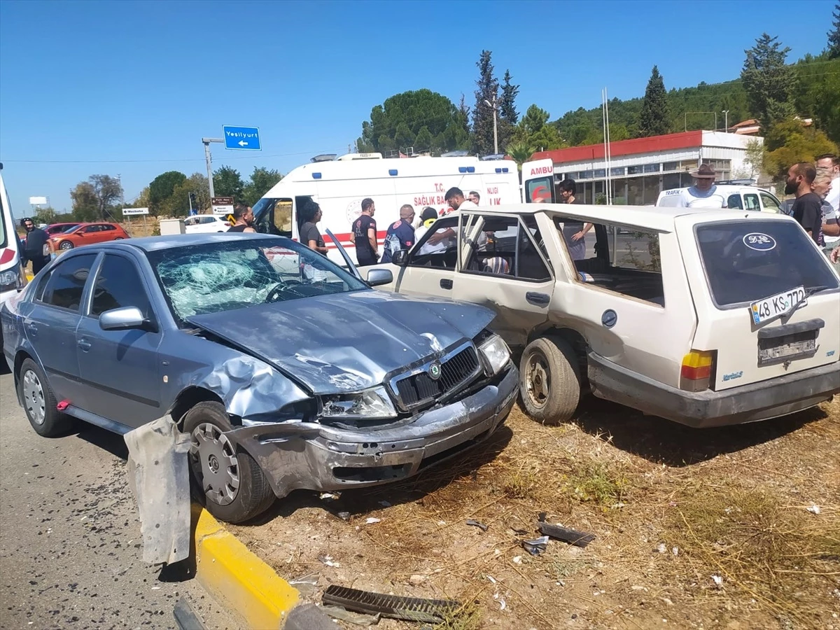 Muğla\'da trafik kazasında 7 kişi yaralandı