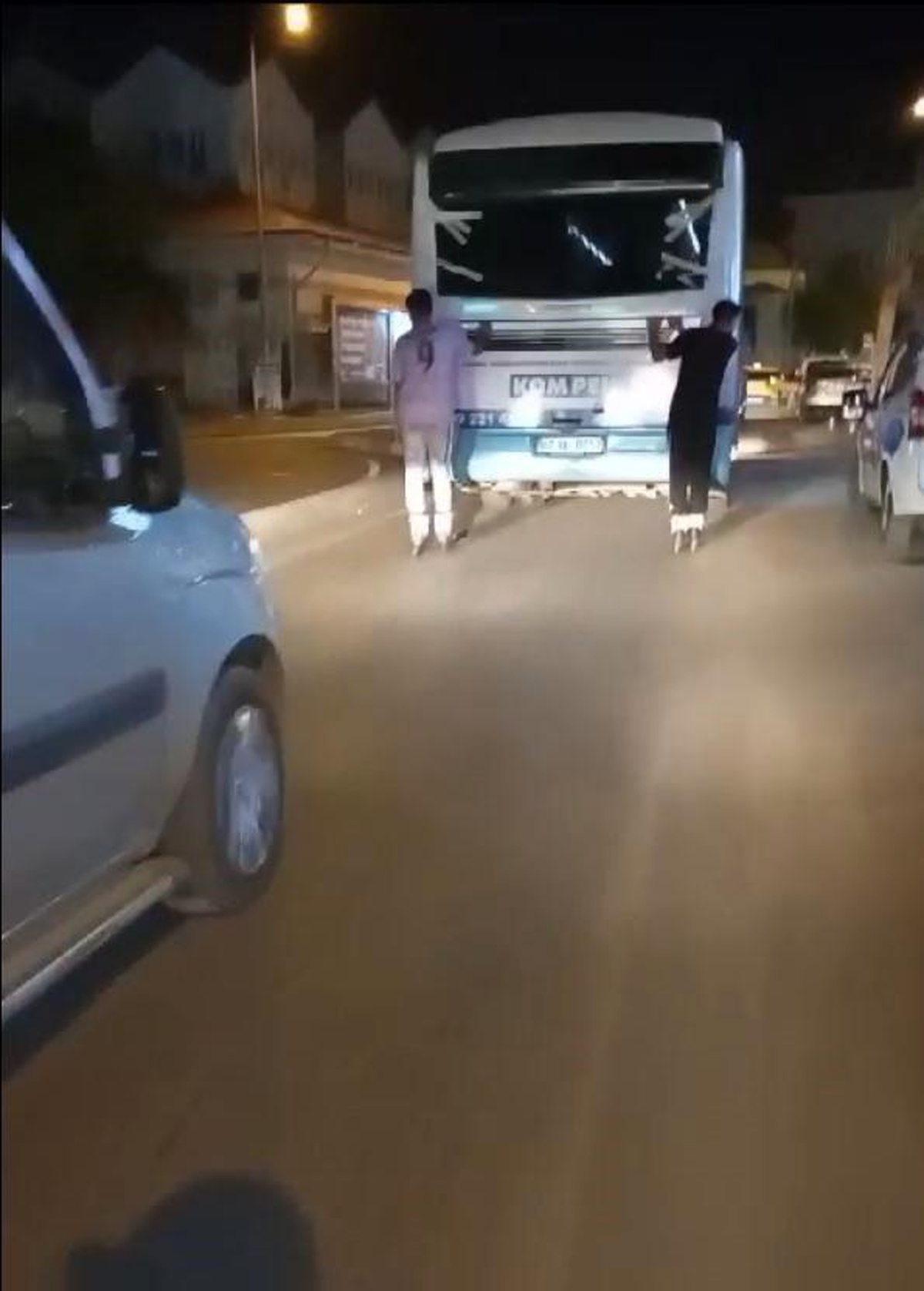 Antalya\'da Patenli Gençlerin Tehlikeli Yolculuğu