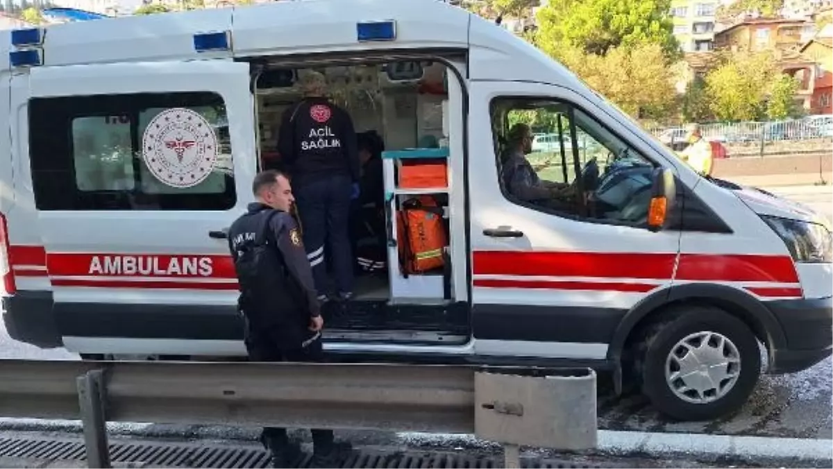 İzmit'te Çevik Kuvvet polislerini taşıyan araçların karıştığı zincirleme kaza: 5 yaralı