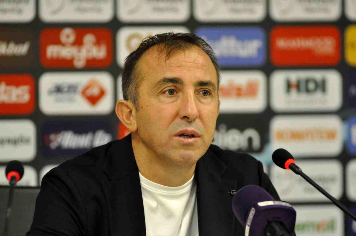 Kayserispor Teknik Direktörü Recep Uçar: Harika bir 3 puan