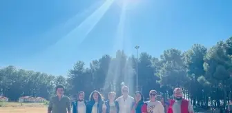 Alaçam'da öğrenciler çevre temizliği yaptı