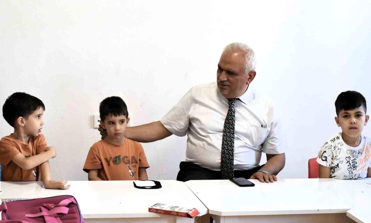 Bilecik İl Müftüsü Ali Erhun, Kur\'an Kursu eğitimlerini inceledi