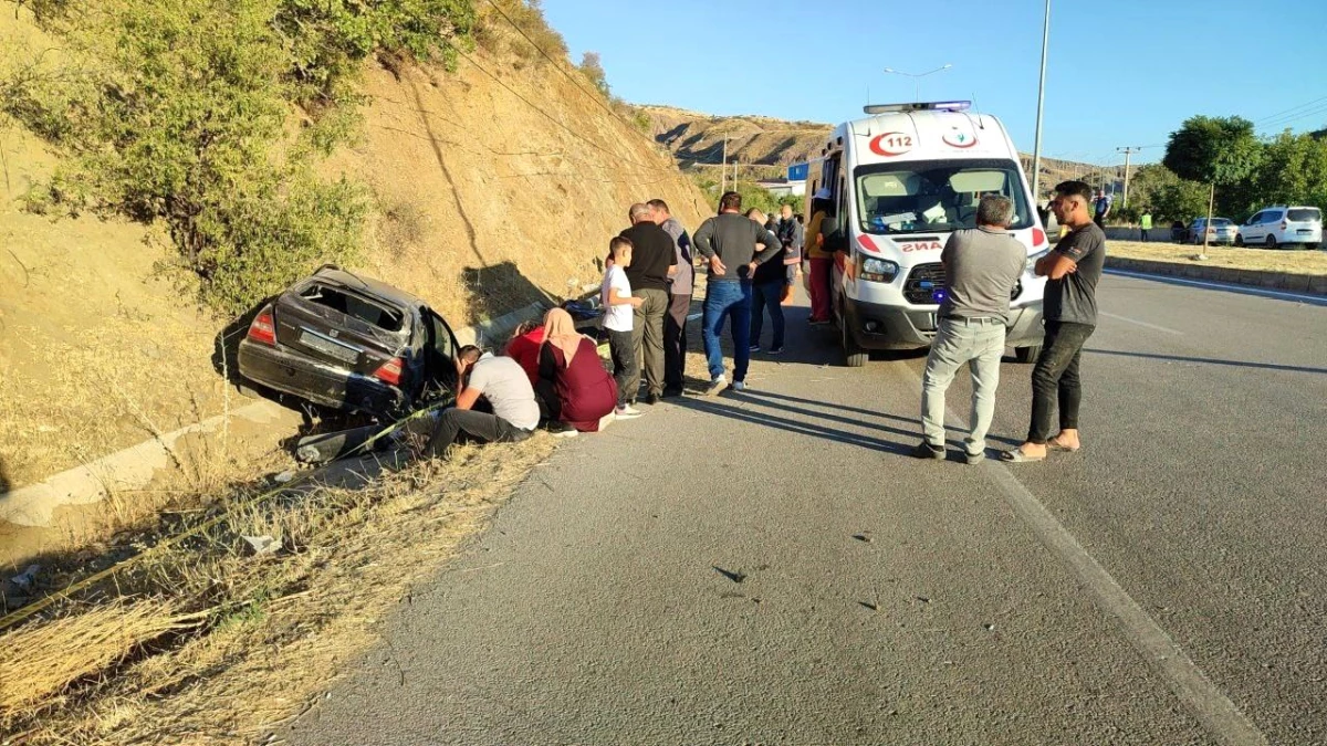 Çorum İskilip\'te düğün dönüşü trafik kazası: 1 ölü, 3 yaralı