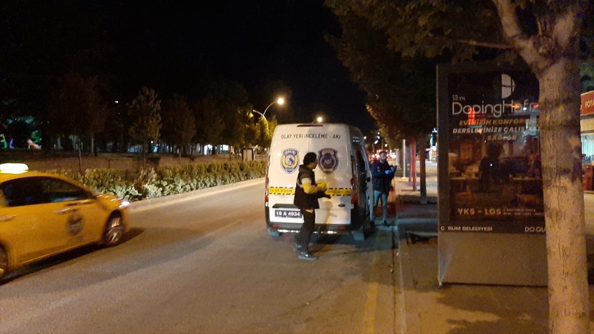 Çorum\'da Arkadaş Tartışması Kanlı Bitti