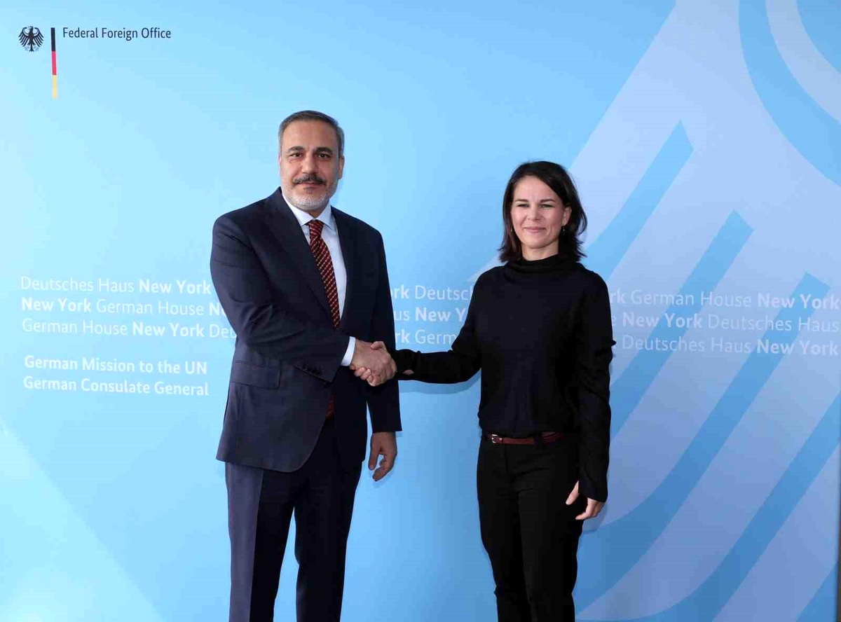 Dışişleri Bakanı Hakan Fidan, Almanya Dışişleri Bakanı ile görüştü