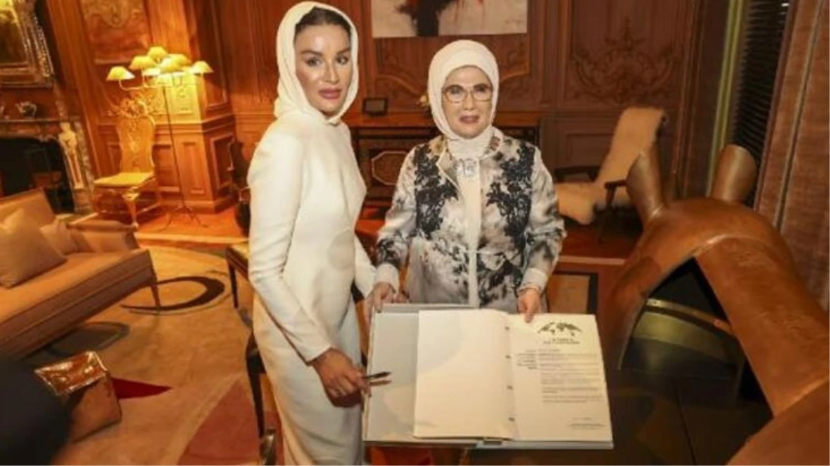 Emine Erdoğan, Katar Emiri Şeyh Al Sani\'nin annesi Şeyha Moza\'yla bir araya geldi