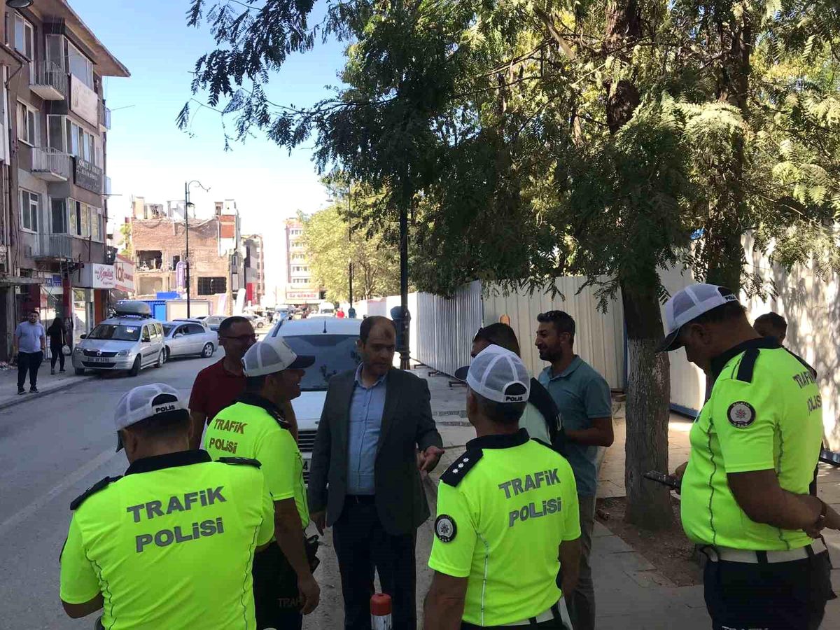 Malatya\'da Okul Açılışıyla Birlikte Trafik Tedbirleri Artırıldı