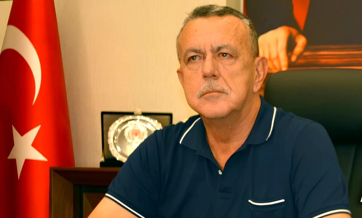 Söke TARİŞ Pamuk Kooperatifi Başkanı İsmail Özer\'in Makam Aracına Saldırı Düzenlendi