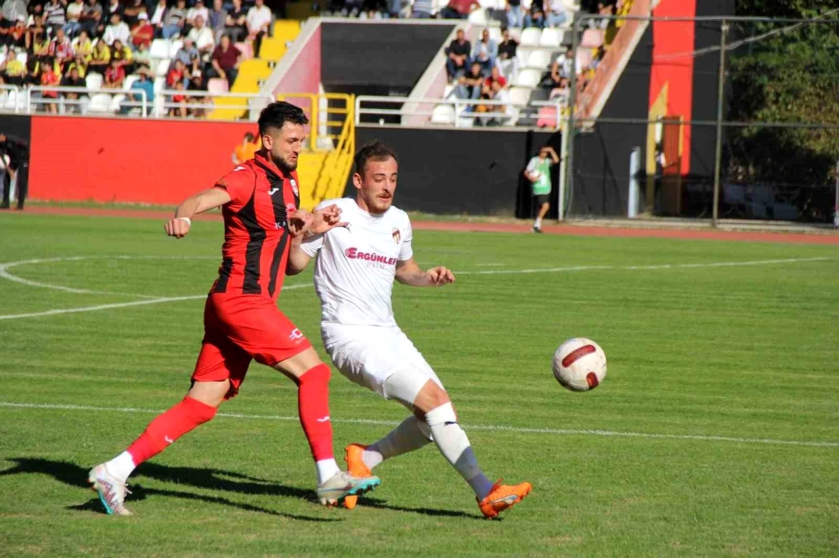 Kastamonuspor, 24 İnegölspor\'u 2-0 mağlup etti