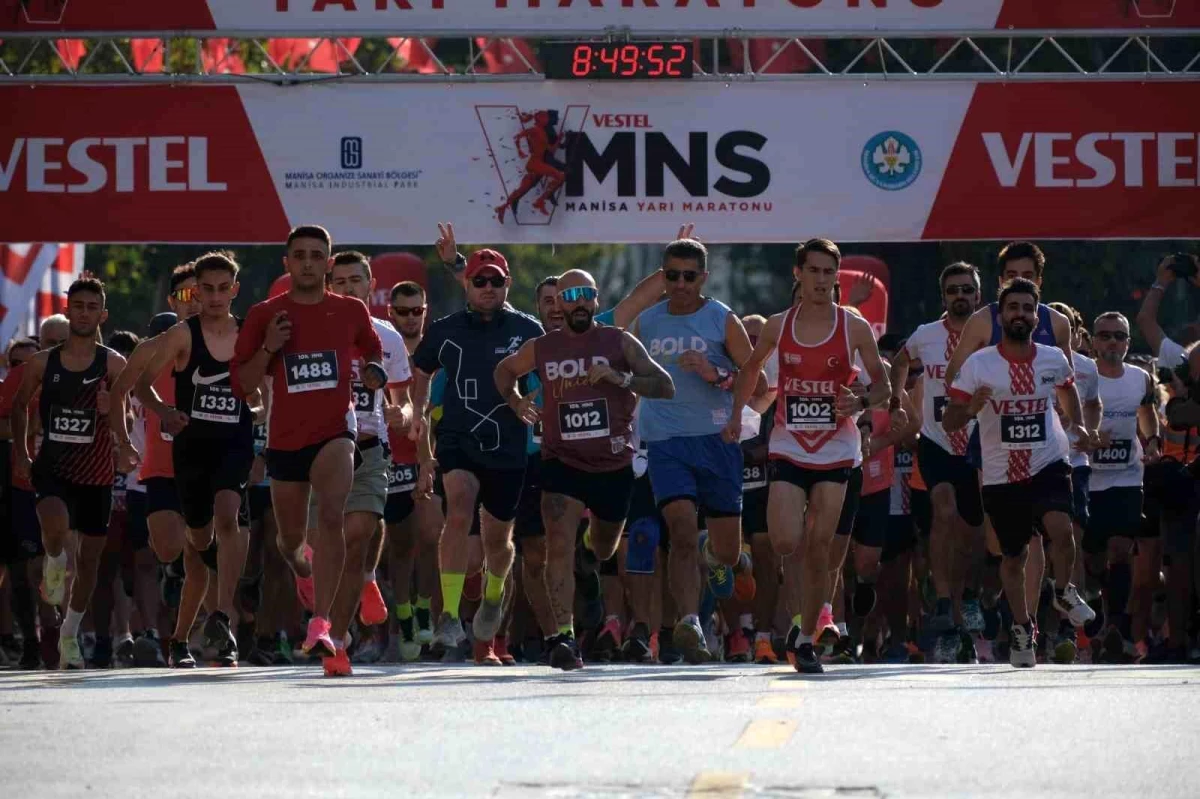 Vestel Manisa Yarı Maratonu Renkli Görüntülere Sahne Oldu
