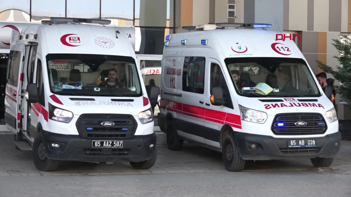 Van\'da kaza: 5 göçmen öldü, 30 kişi yaralandı