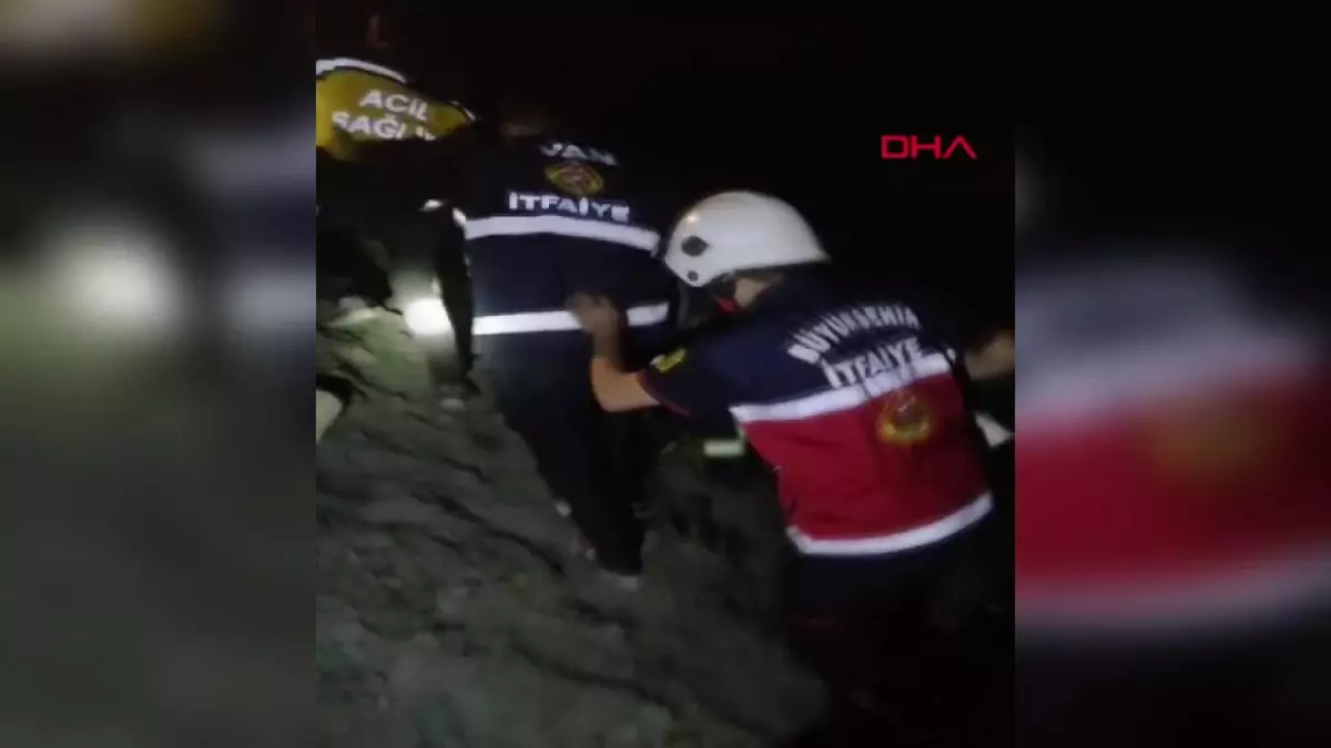 Van\'da Midibüs Kazası: 5 Göçmen Hayatını Kaybetti