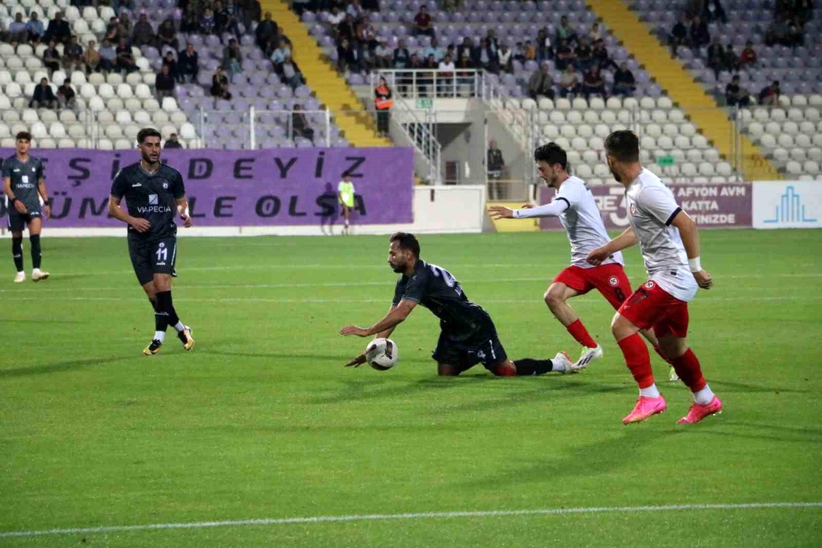 Afyonspor, Zonguldak Kömürspor ile berabere kaldı