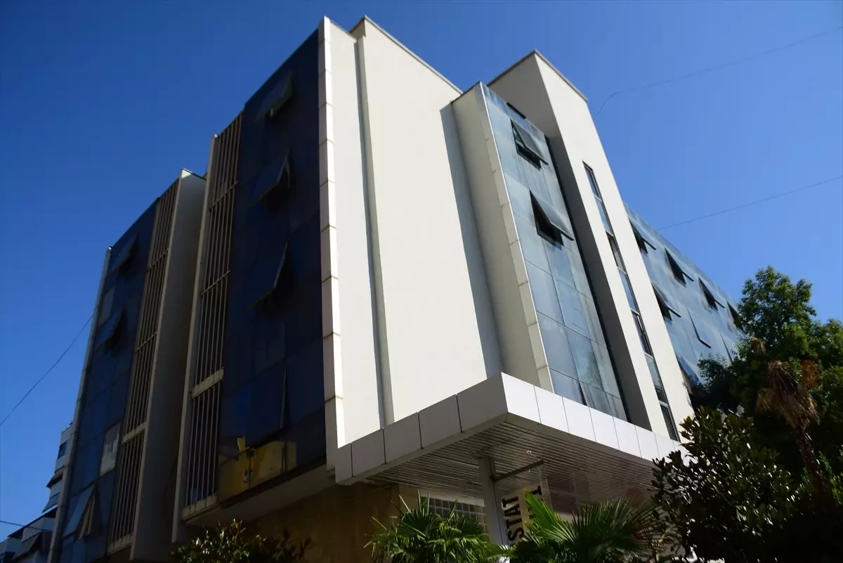 Arnavutluk\'ta 2023 Nüfus ve Konut Sayımı Başladı