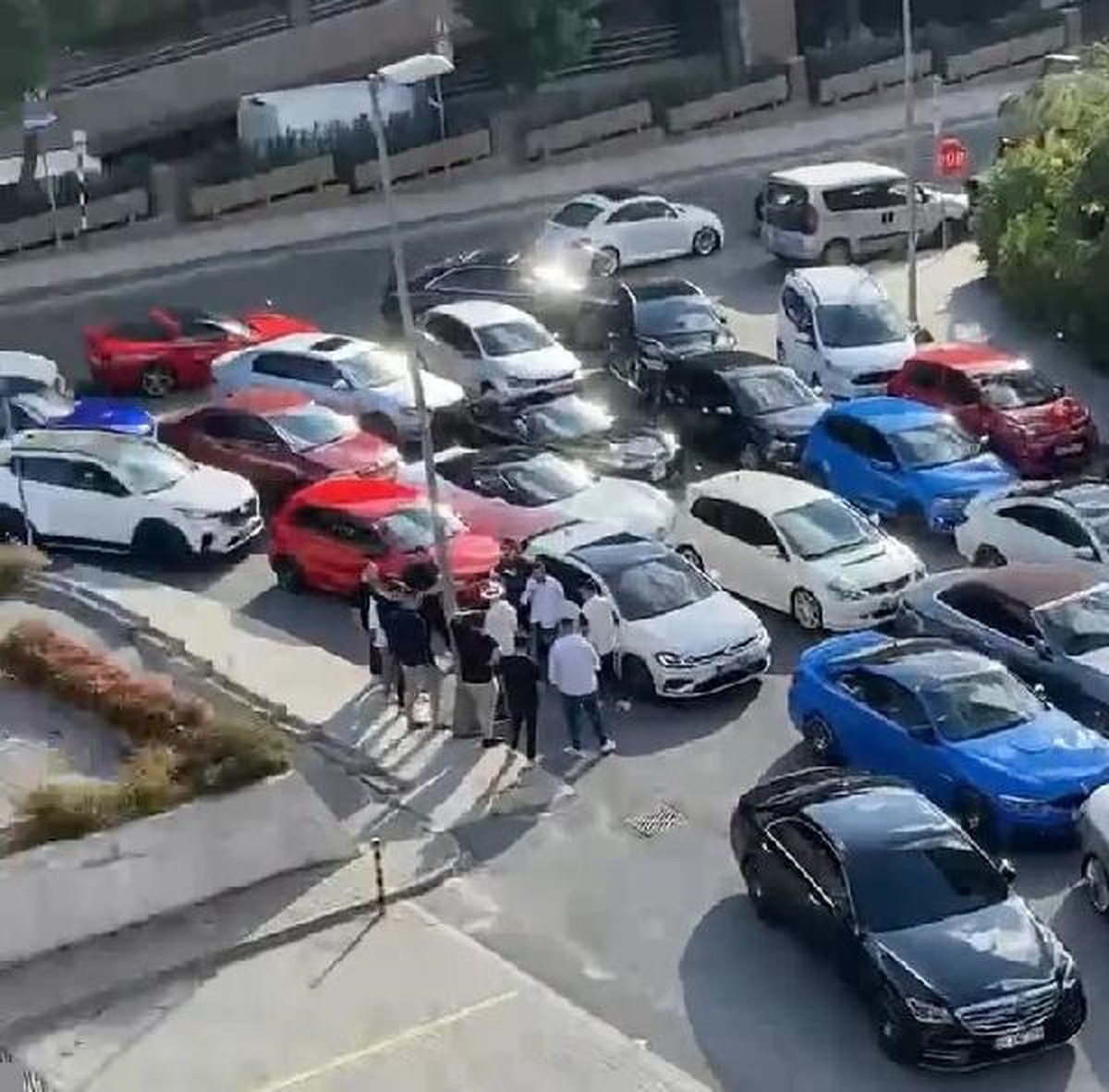 Düğün Konvoyu Otoyolda Drift Yaptı