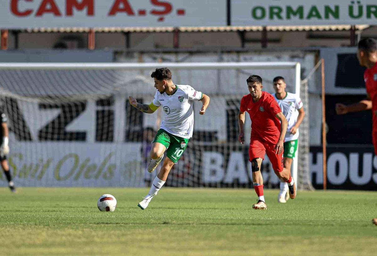 Bursaspor, 2 puan gerisinde kaldı