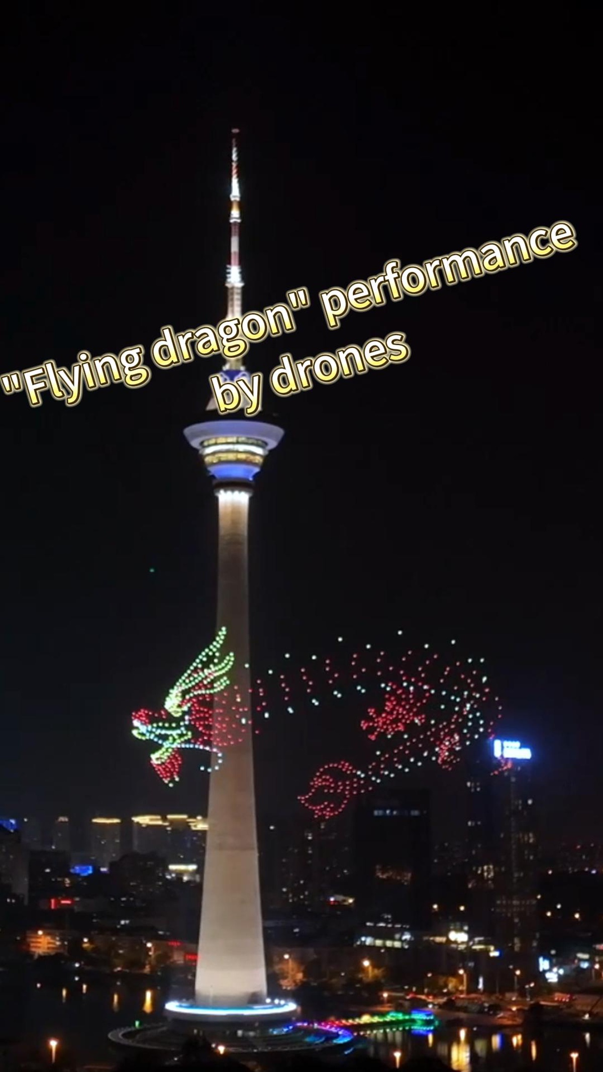 Çin\'in Tianjin Kentinde Yaklaşık 1.000 Drone ile "Uçan Ejderha" Gösterisi Düzenlendi
