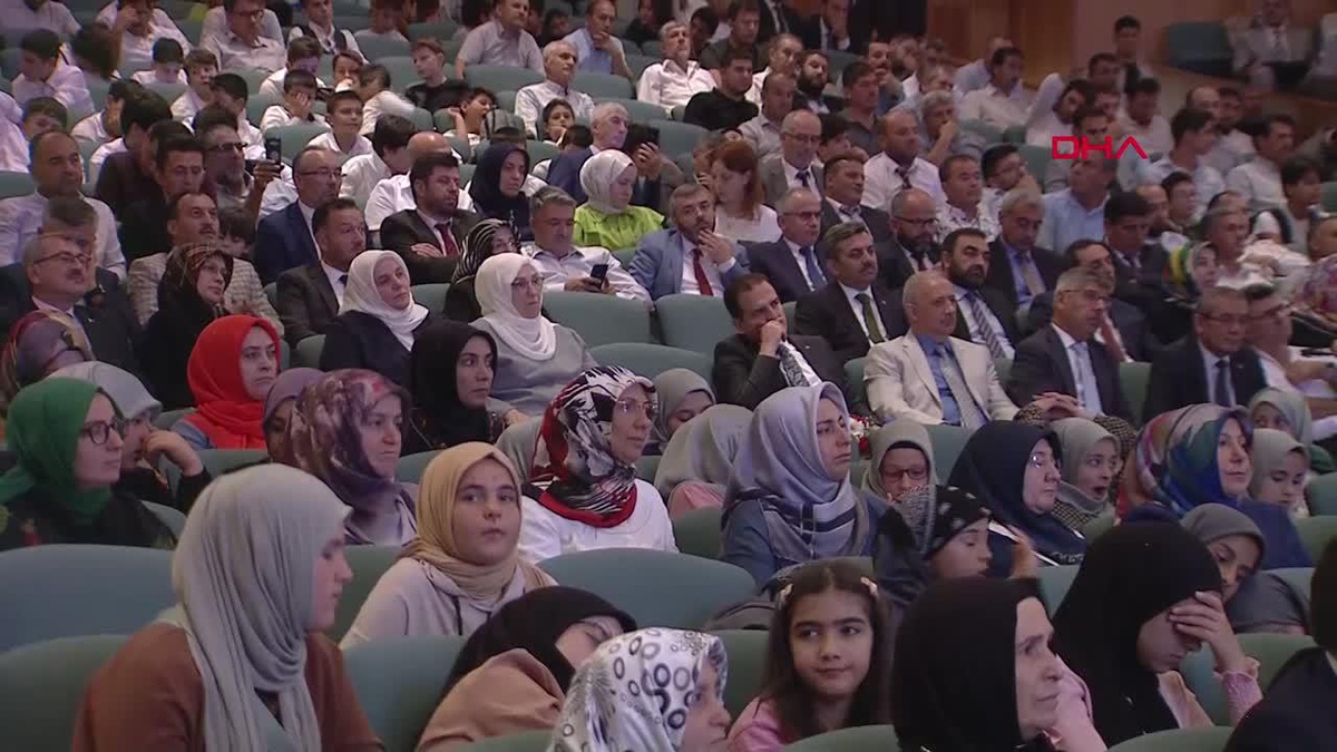 DİYANET İŞLERİ BAŞKANI ERBAŞ: ÇADIRLARDA VE KONTEYNERLERDE SADECE KUR\'AN İLE DİNİ BİLGİLER EĞİTİMİ VERMEDİK