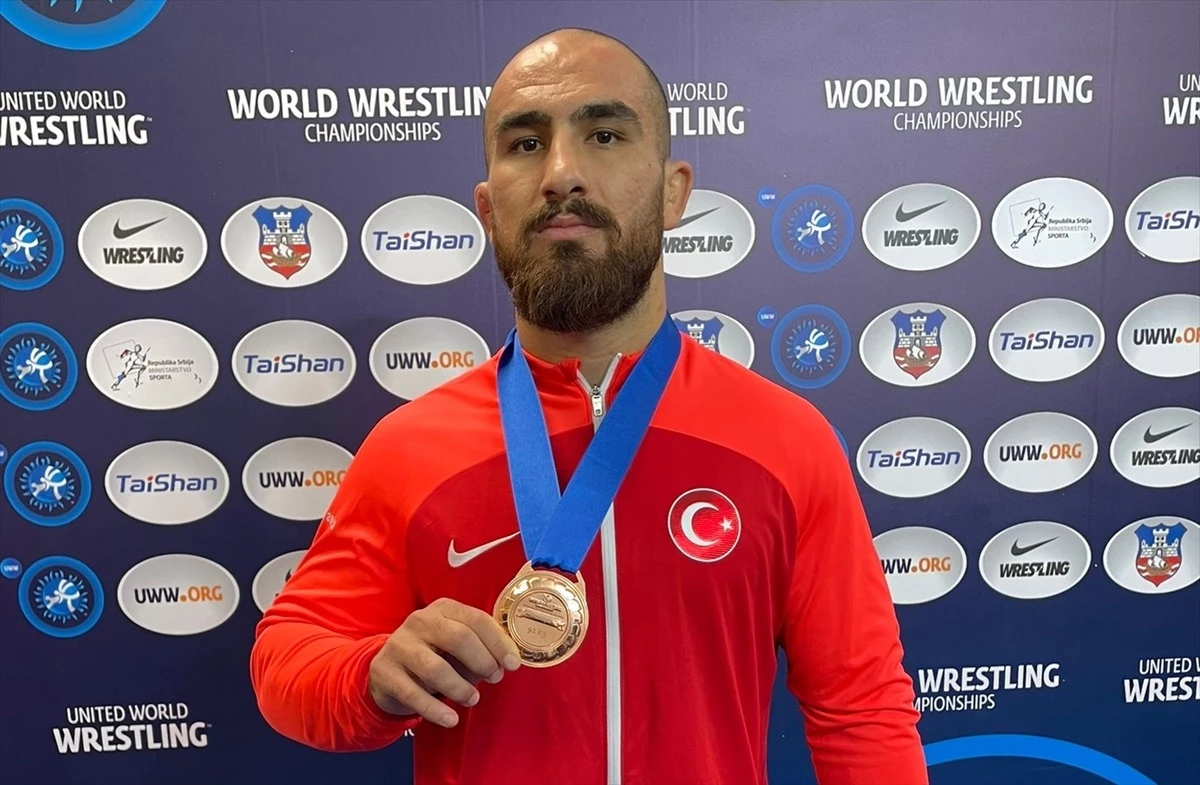Türkiye, dünya şampiyonalarında 200. madalyasını kazandı