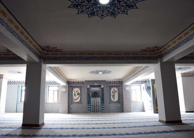 Gökyüzünden bakıldığında 'Allah' lafzı görünen cami! 8 yılda tamamlandı, 22 ekimde açılacak Gökyüzünden bakıldığında 'Allah' lafzı görünen cami! 8 yılda tamamlandı, 22 ekimde açılacak