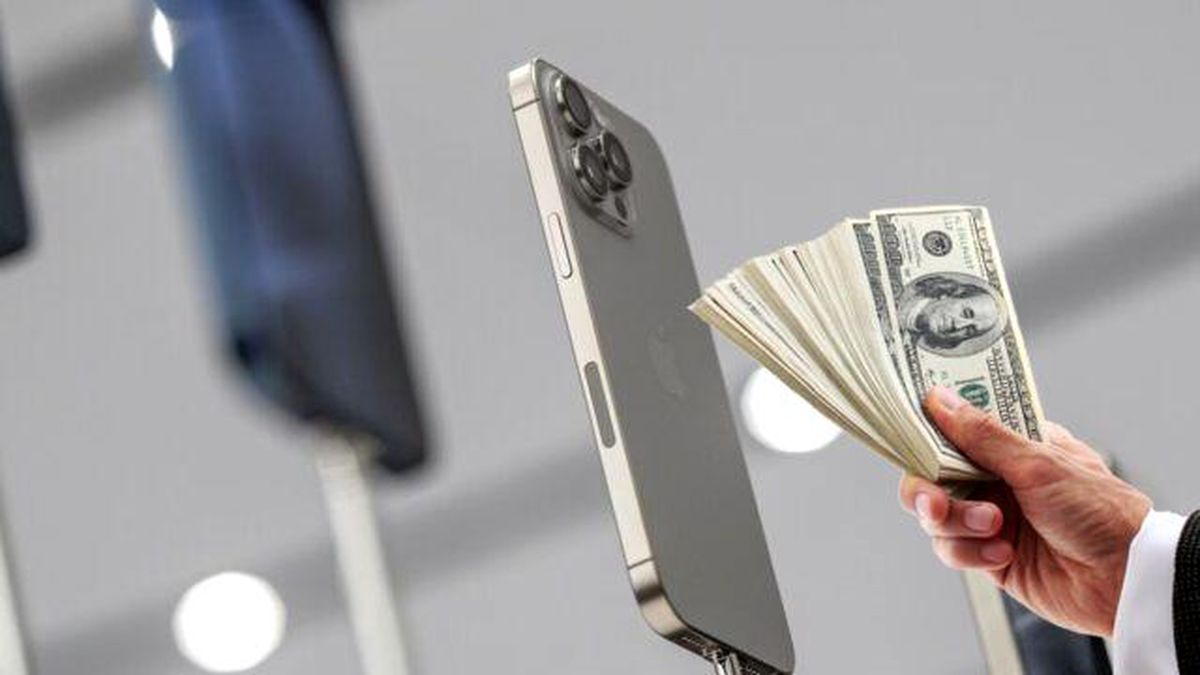 iPhone 15 Pro Türkiye\'de 123,7 gün çalışmak gerektiriyor